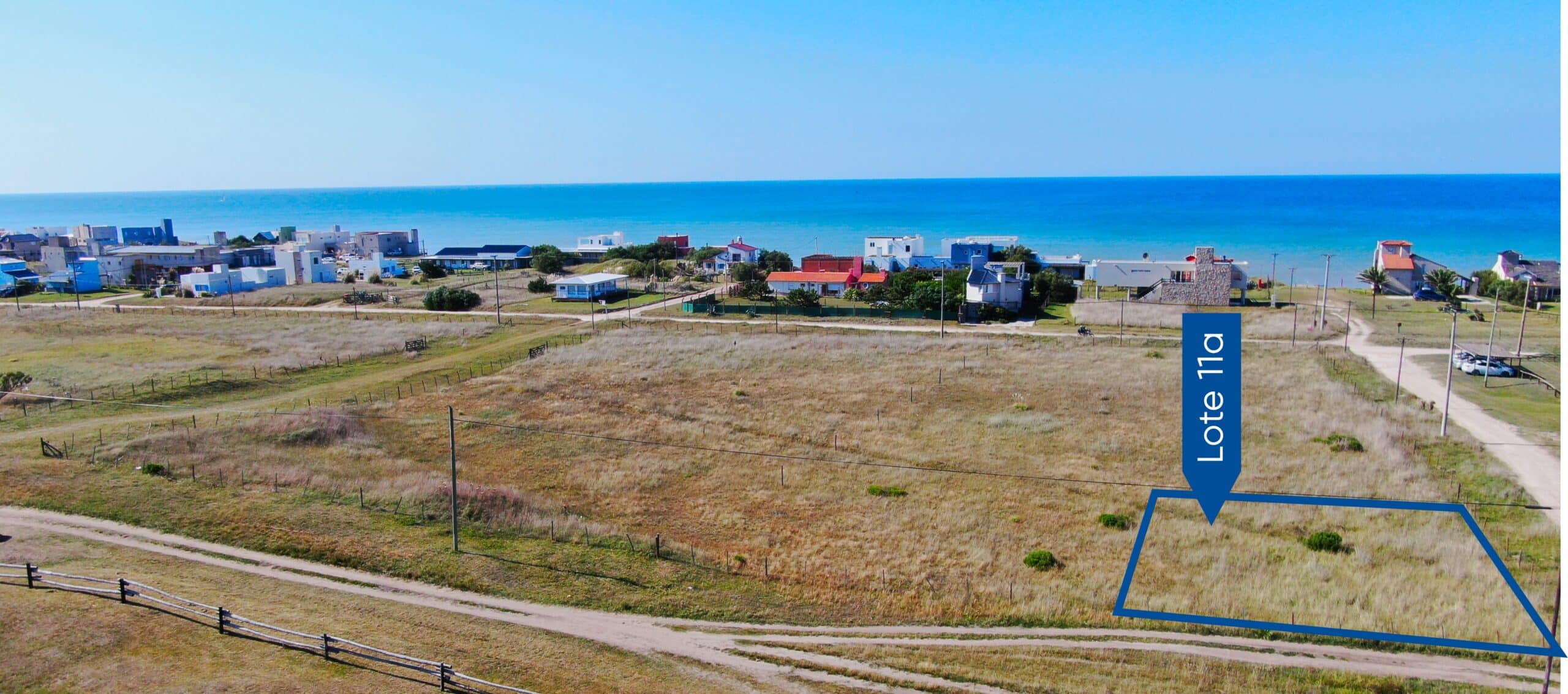 Lote 11a en esquina sobre calles 68 y 21 | 507m2. A 100 metros de la bajada a playa.