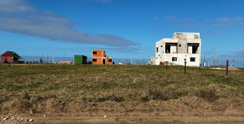 Lote 12 sobre calle 27 entre las calles 56 y 58 | 500m2