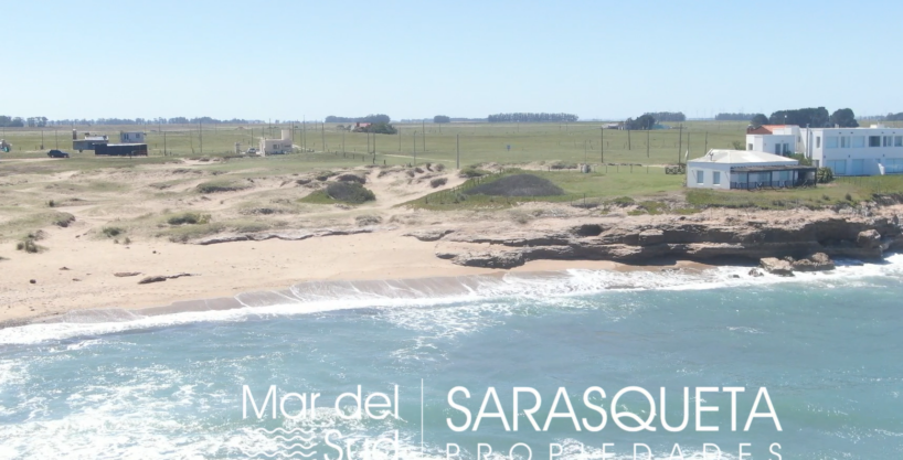 2 Lotes frente al mar, primera línea de playa, Rocas Negras, Mar del Sud. Uno de 807m2 y otro de 736m2.             (Venta en Block). Unicos!!!